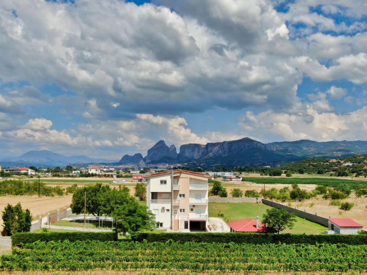 Spilaio At Meteora Otel Kalampáka Dış mekan fotoğraf