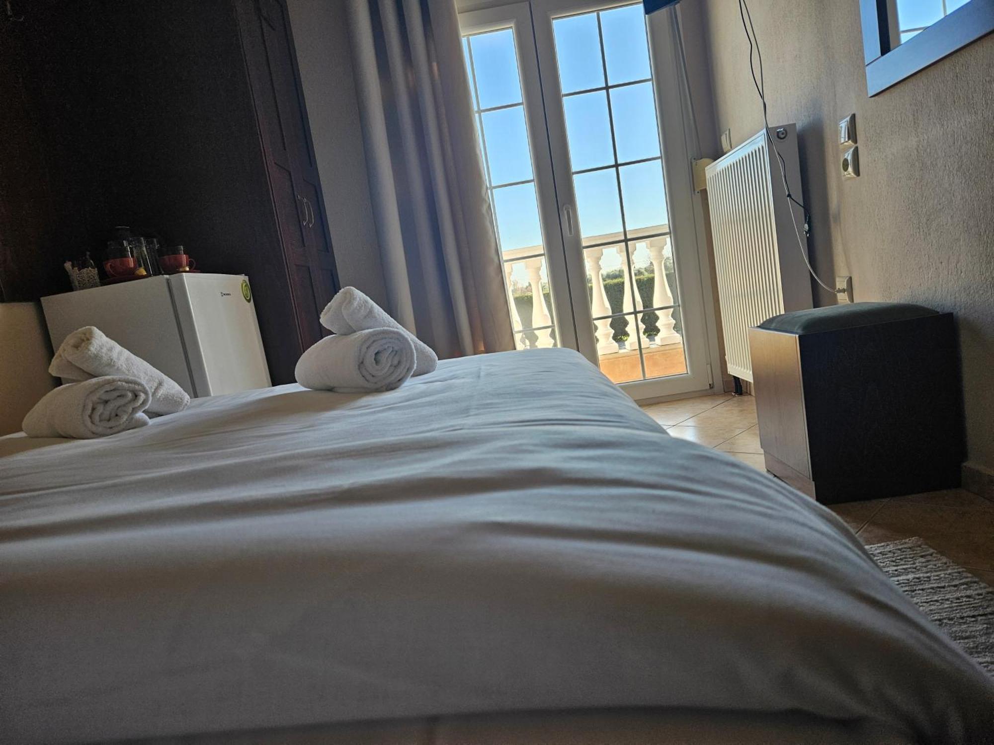 Spilaio At Meteora Otel Kalampáka Dış mekan fotoğraf