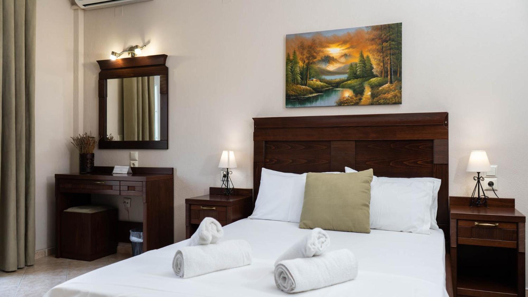 Spilaio At Meteora Otel Kalampáka Dış mekan fotoğraf