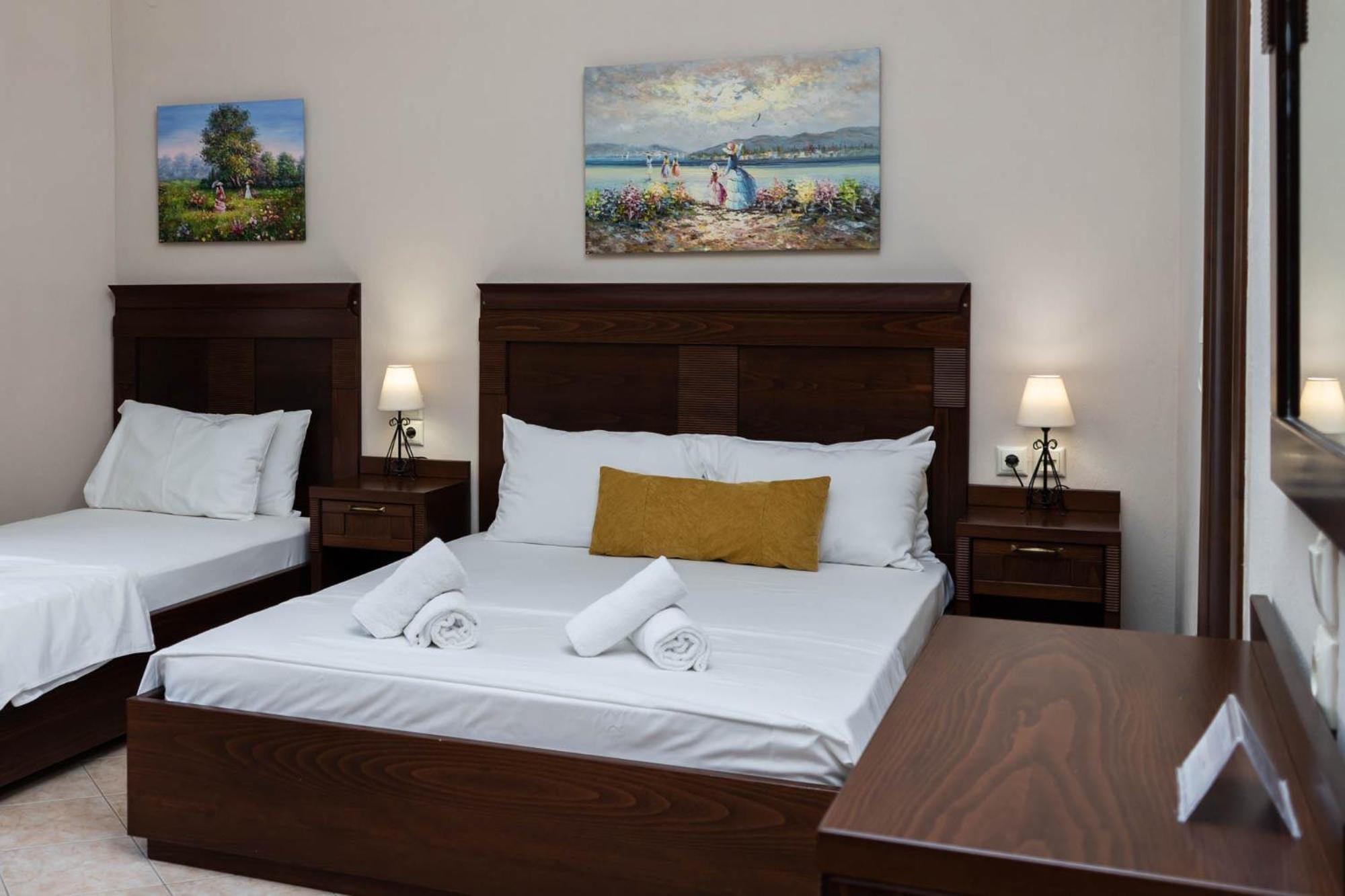 Spilaio At Meteora Otel Kalampáka Dış mekan fotoğraf